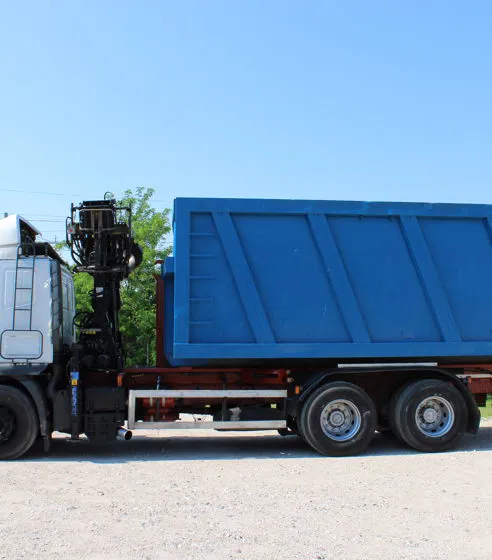 Camion trasporto rifiuti